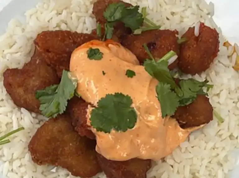 Bang Bang Cauliflower with Vegan Sriracha Mayo